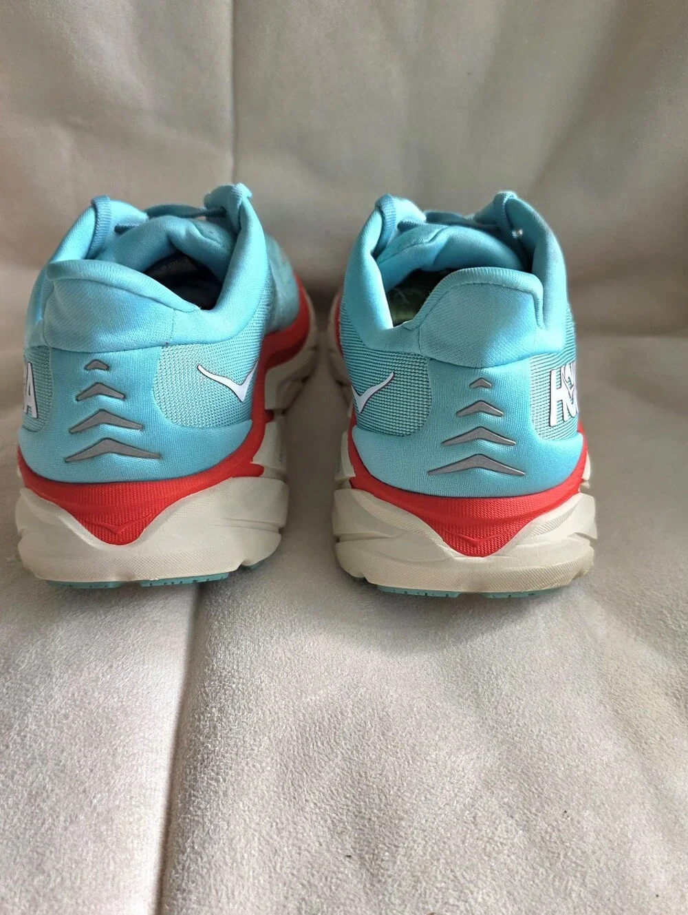 Hoka Women's Running Shoes/Sneakers Teal w/Red Accents Size 9D